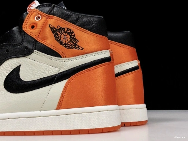 Reps TBK Air Retro Shattered AV3725-010 Satin Jordan Backboard Womens 1 0717